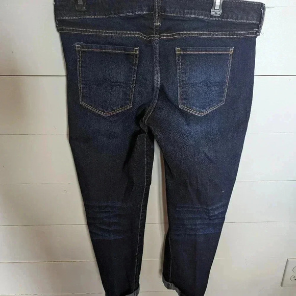 Arizona women's jean capris - Picture 2 of 3